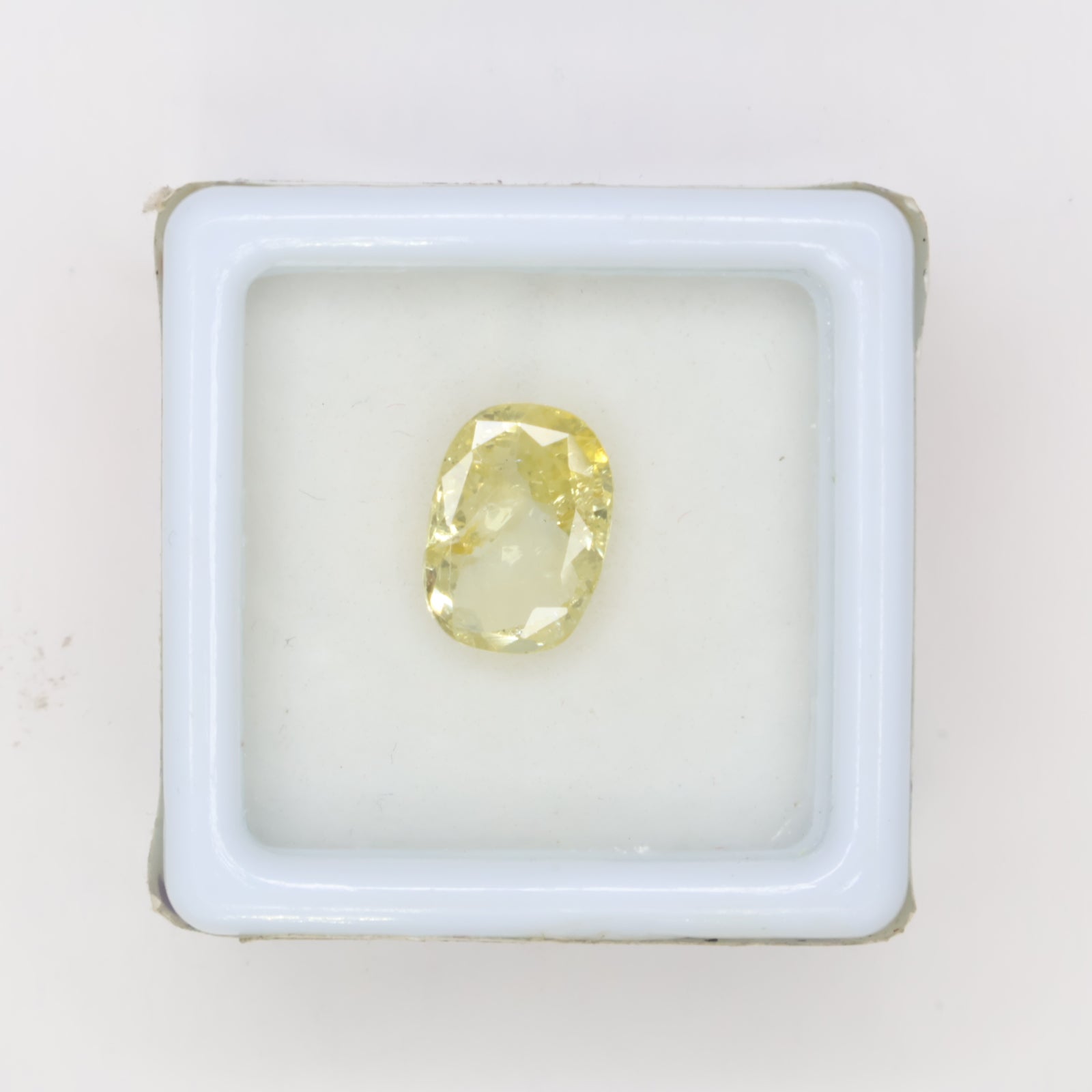 Natural Yellow Sapphire (Ceylon) 3.21ct