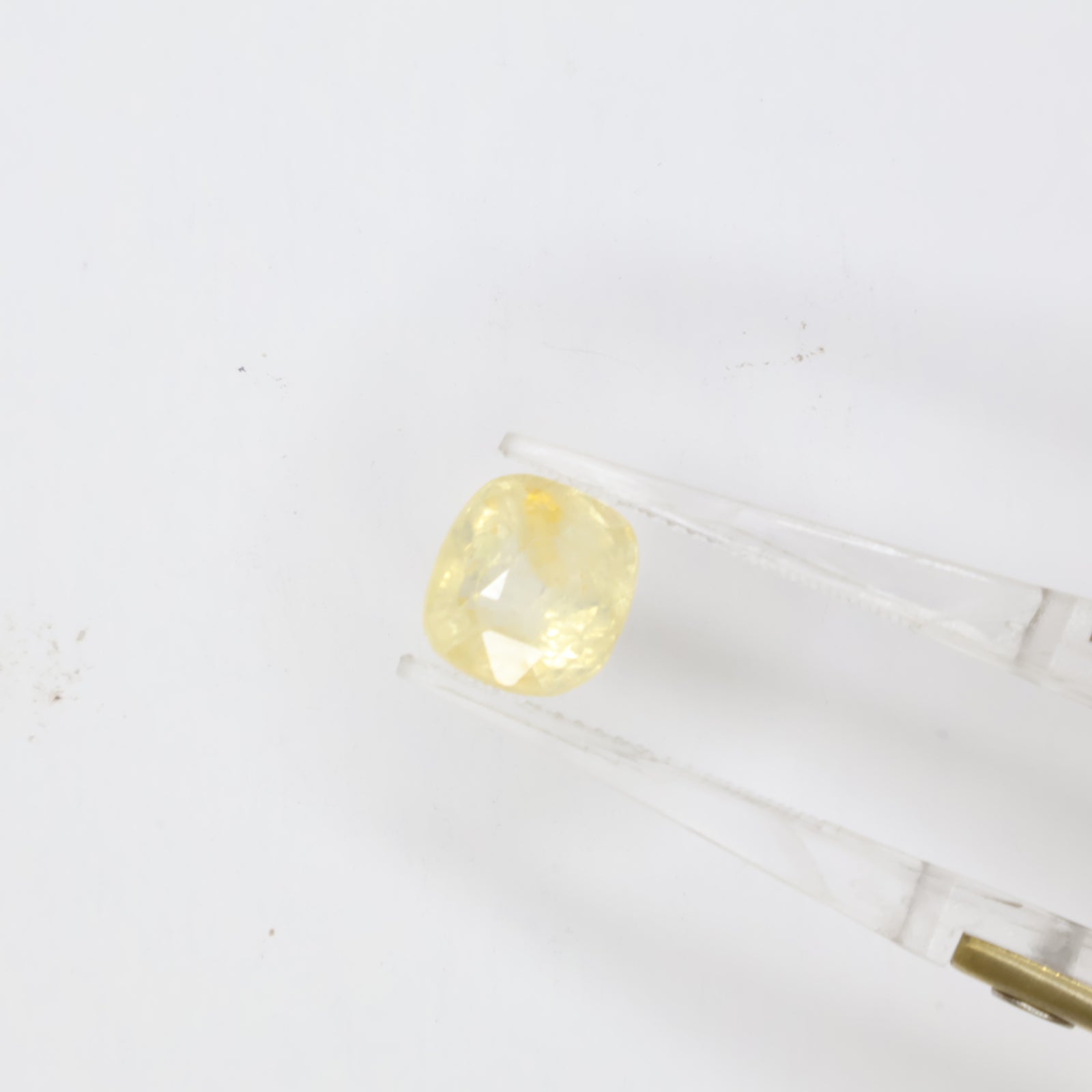 Natural Yellow Sapphire (Ceylon) 3.86ct