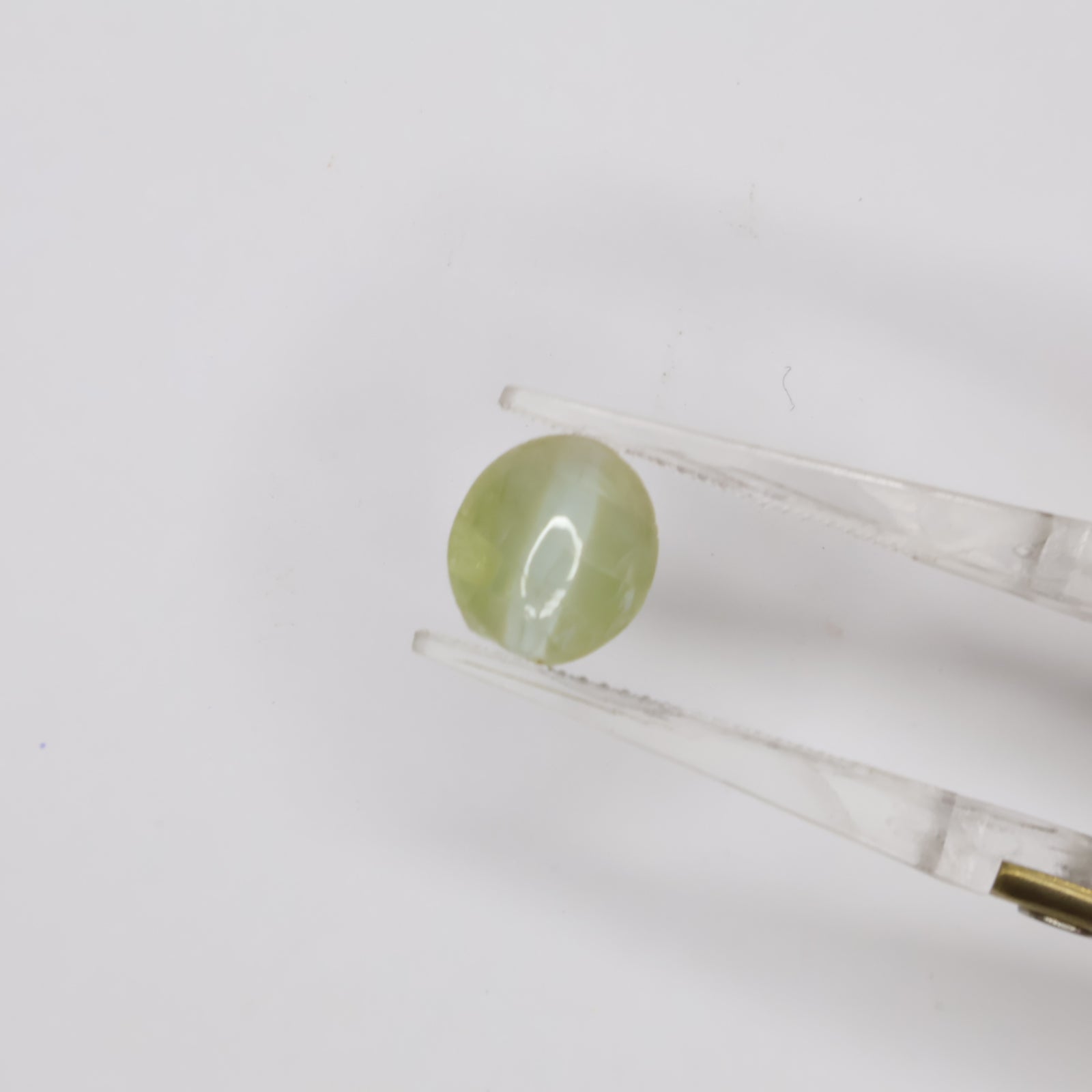 Natural Chrysoberyl Cat's Eye 5.70ct
