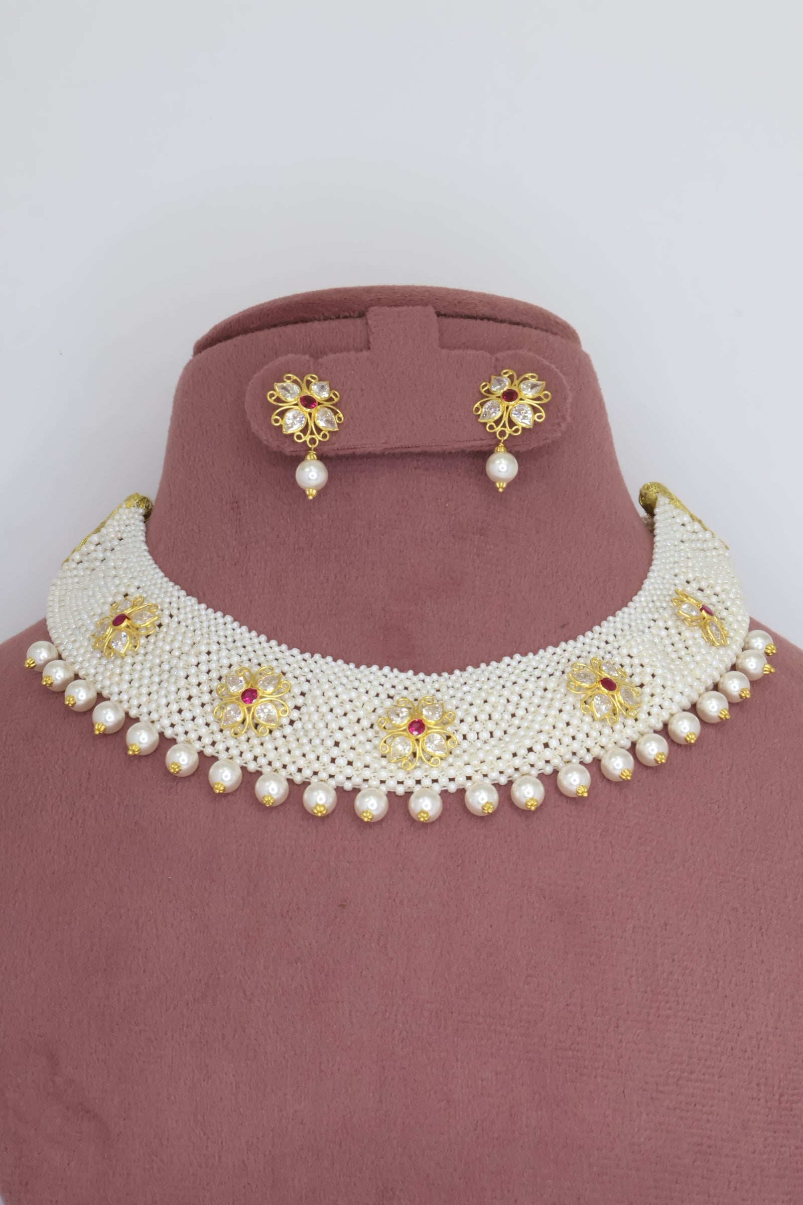 Gold & Precious Stones Necklace Set