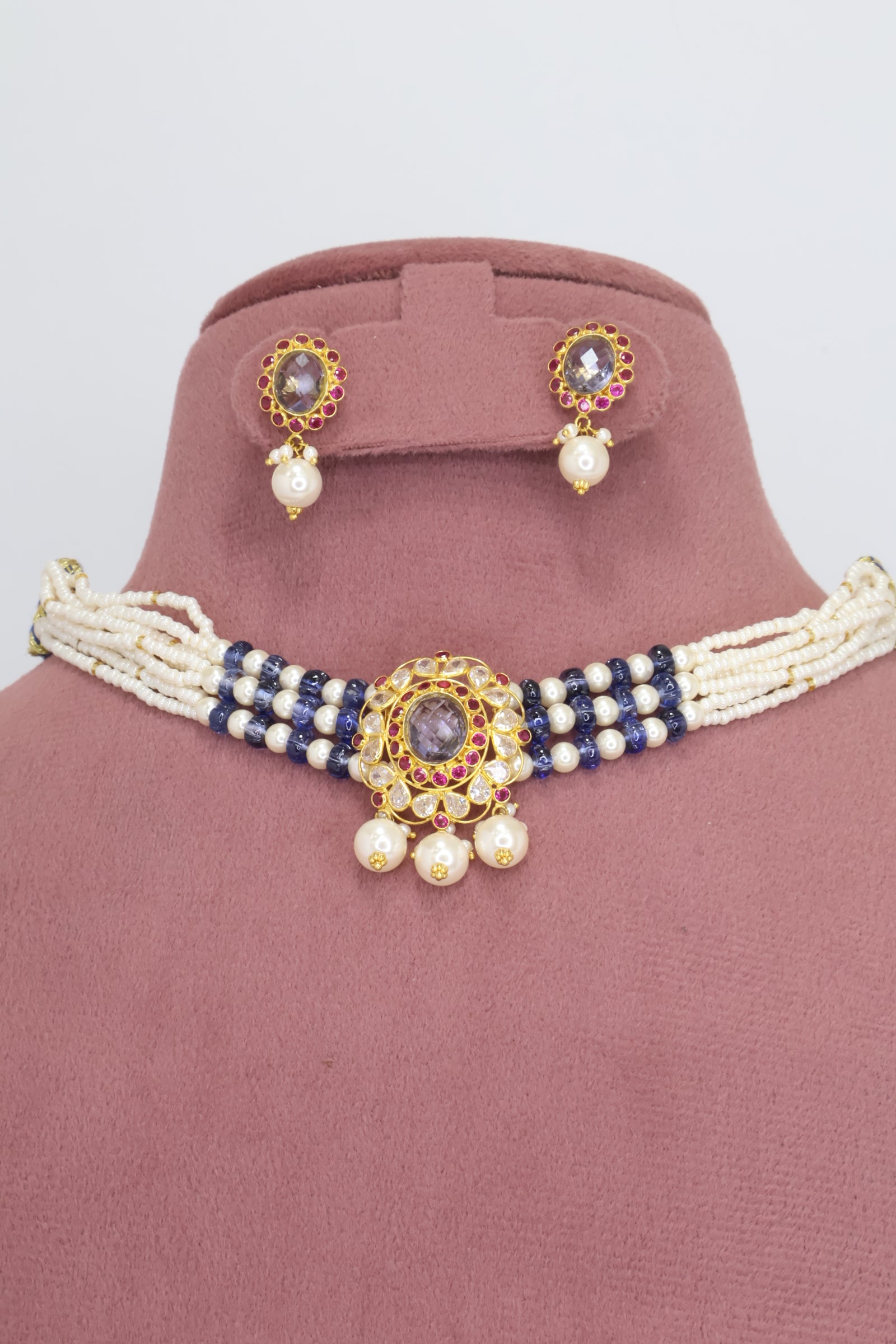 Gold & Precious Stones Necklace Set