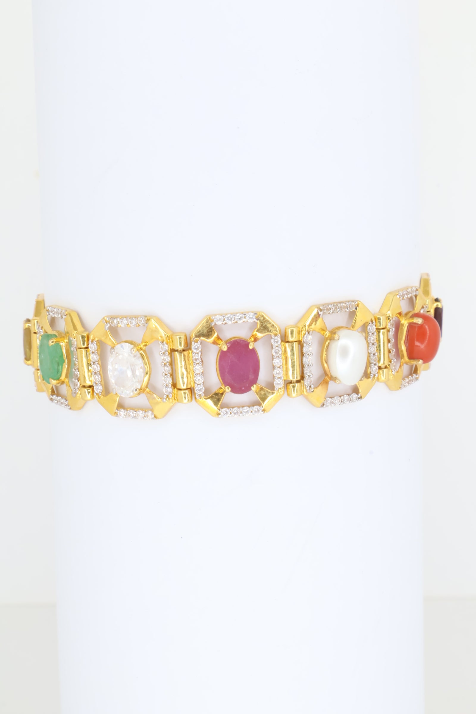 Navratna Gold Unisex Bracelet
