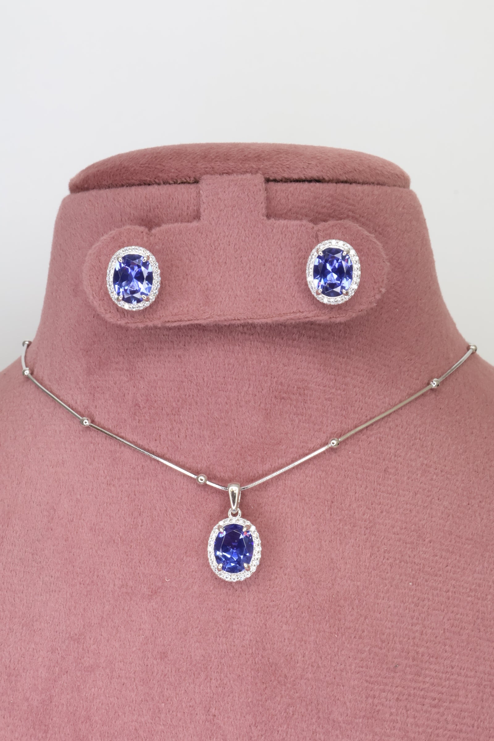 Premium Sterling Silver Necklace Set