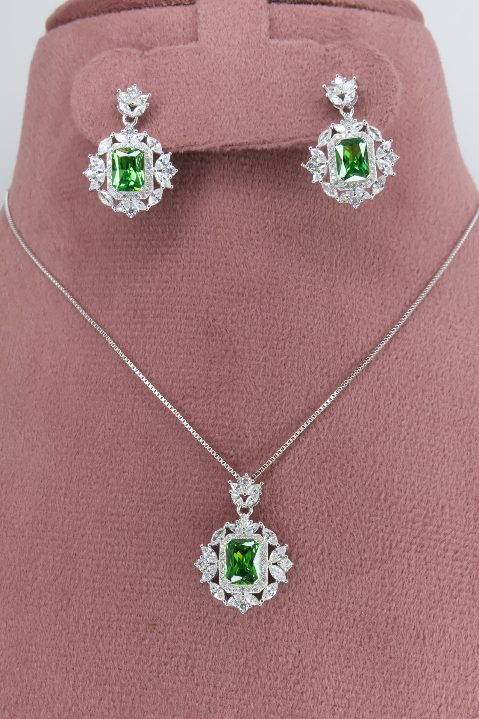 Premium Sterling Silver Pendant Set