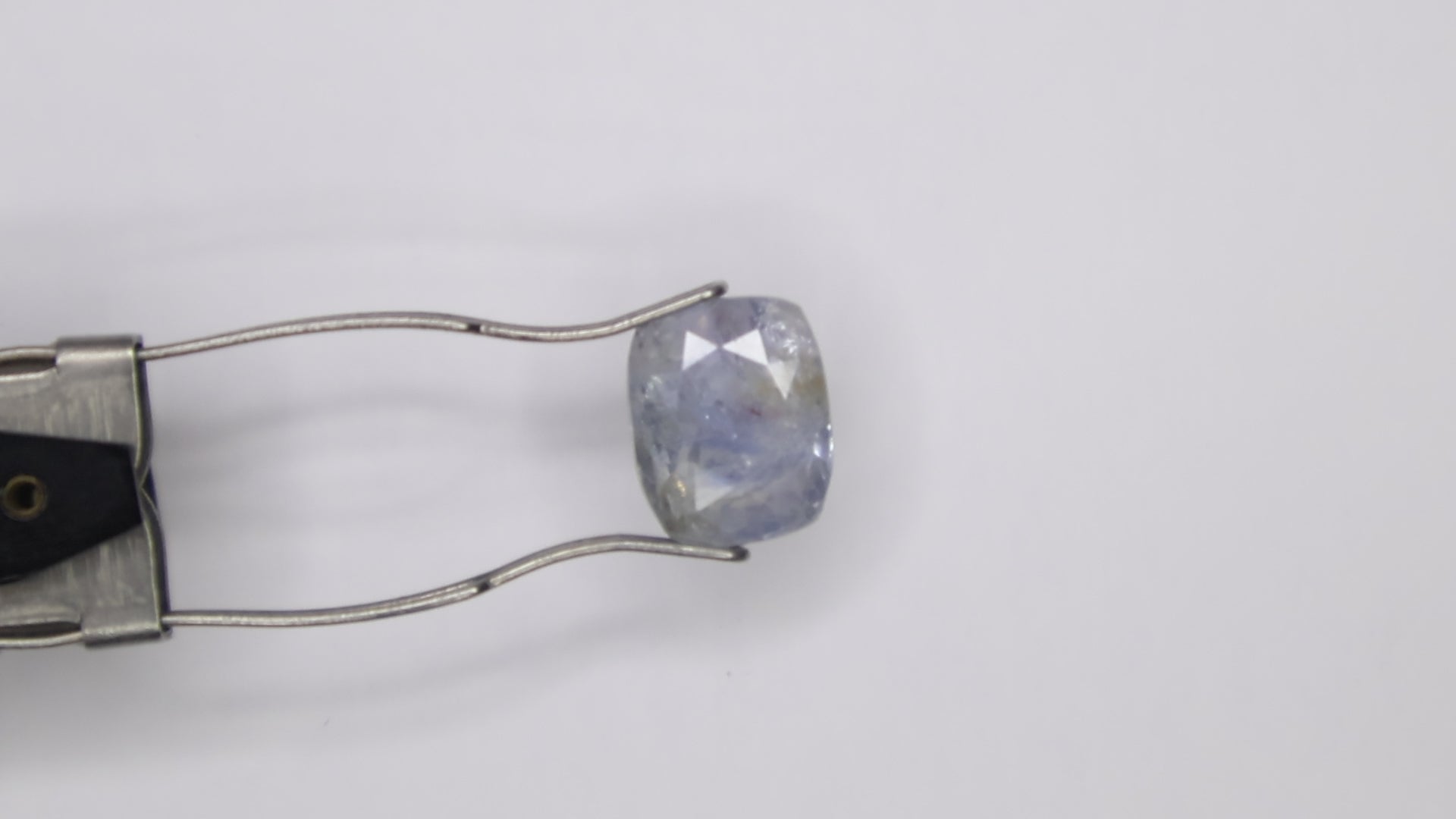 Natural Blue Sapphire Ceylon 6.73ct