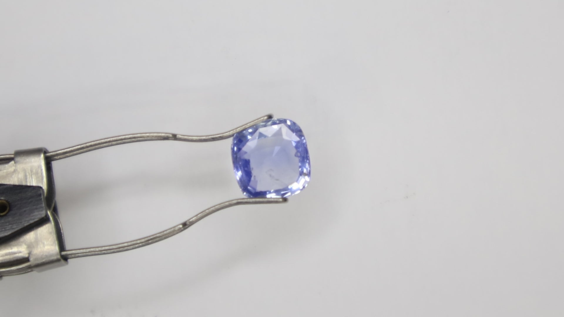 Natural Blue Sapphire Ceylon 3.46ct